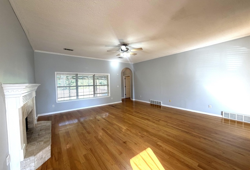 5071 JEFFREY KEITH DR, Bartlett, Tennessee 38002, 3 Bedroom Bedrooms, 7 Room Rooms,2 BathroomBathrooms,Residential,For Sale,JEFFREY KEITH,0,10220201