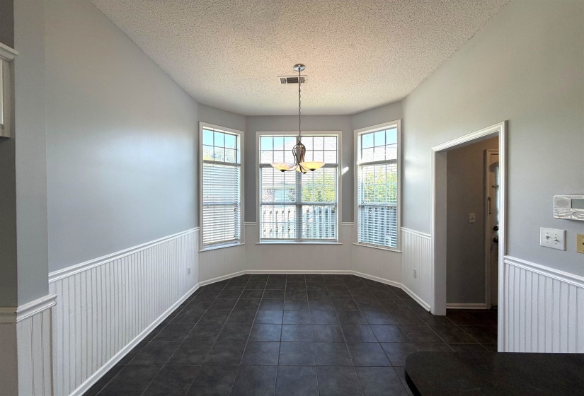 5071 JEFFREY KEITH DR, Bartlett, Tennessee 38002, 3 Bedroom Bedrooms, 7 Room Rooms,2 BathroomBathrooms,Residential,For Sale,JEFFREY KEITH,0,10220201