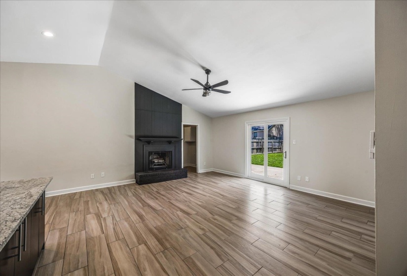 5292 BRUTON AVE, Memphis, Tennessee 38135, 3 Bedroom Bedrooms, 6 Room Rooms,2 BathroomBathrooms,Residential,For Sale,BRUTON,0,10225396