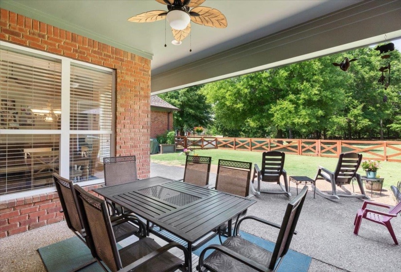 600 WOODSEDGE DR, Eads, Tennessee 38028, 4 Bedroom Bedrooms, 9 Room Rooms,2.1 BathroomBathrooms,Residential,For Sale,WOODSEDGE,0,10227274