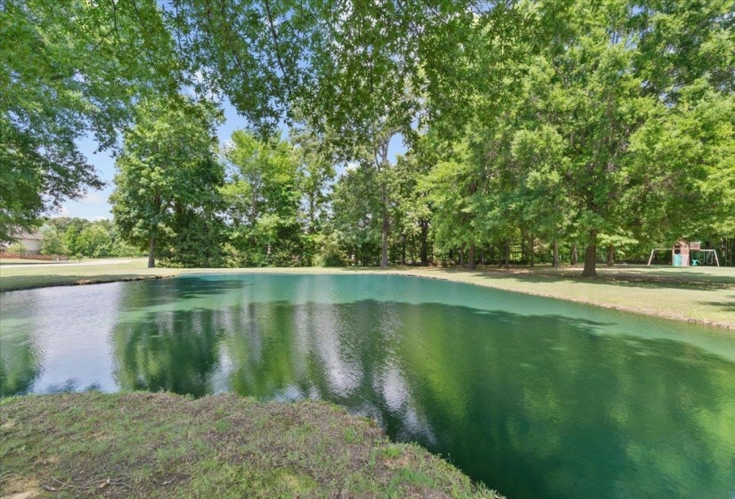 600 WOODSEDGE DR, Eads, Tennessee 38028, 4 Bedroom Bedrooms, 9 Room Rooms,2.1 BathroomBathrooms,Residential,For Sale,WOODSEDGE,0,10227274