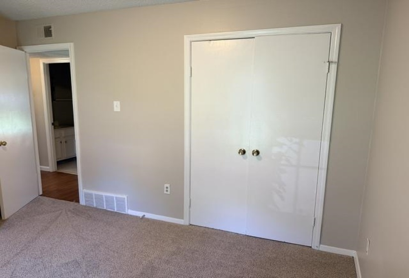 5400 SPUTNIK DR, Memphis, Tennessee 38118, 3 Bedroom Bedrooms, 6 Room Rooms,2 BathroomBathrooms,Residential,For Sale,SPUTNIK,0,10226364