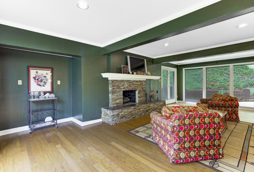 5699 NORMANDY RD, Memphis, Tennessee 38120, 4 Bedroom Bedrooms, 9 Room Rooms,3.1 BathroomBathrooms,Residential,For Sale,NORMANDY,0,10226379