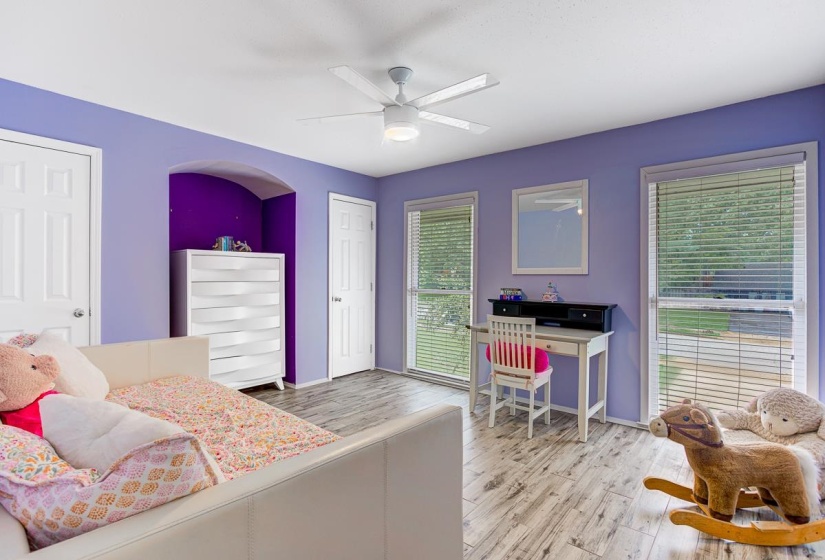 5699 NORMANDY RD, Memphis, Tennessee 38120, 4 Bedroom Bedrooms, 9 Room Rooms,3.1 BathroomBathrooms,Residential,For Sale,NORMANDY,0,10226379