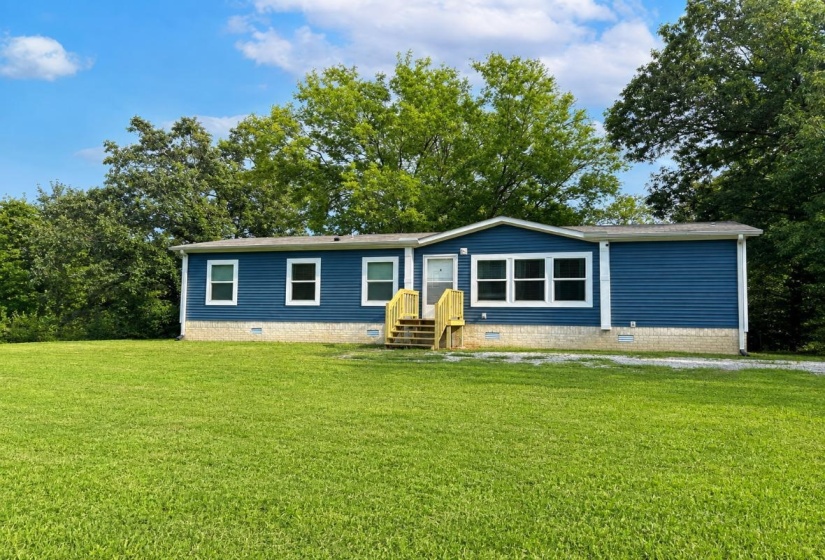 8800 100 HWY, Jacks Creek, Tennessee 38347, 3 Bedroom Bedrooms, 6 Room Rooms,2 BathroomBathrooms,Residential,For Sale,100,0,10226392