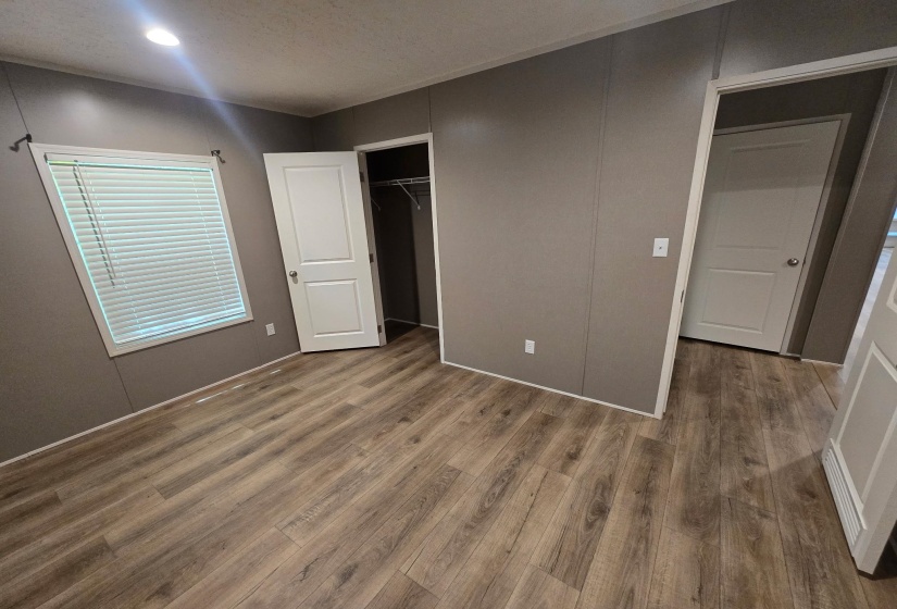 8800 100 HWY, Jacks Creek, Tennessee 38347, 3 Bedroom Bedrooms, 6 Room Rooms,2 BathroomBathrooms,Residential,For Sale,100,0,10226392