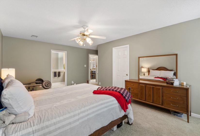 111 DANNON SPRINGS DR, Collierville, Tennessee 38017, 3 Bedroom Bedrooms, 6 Room Rooms,2 BathroomBathrooms,Residential,For Sale,DANNON SPRINGS,0,10226432