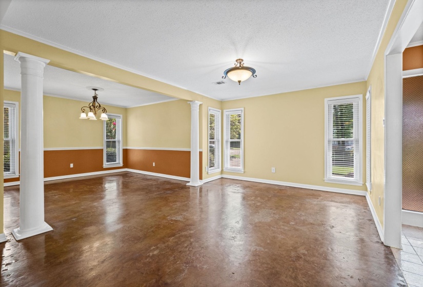 2174 MONTEGO DR, Memphis, Tennessee 38016, 4 Bedroom Bedrooms, 9 Room Rooms,2.1 BathroomBathrooms,Residential,For Sale,MONTEGO,0,10228493