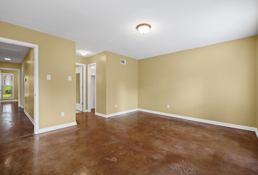 2174 MONTEGO DR, Memphis, Tennessee 38016, 4 Bedroom Bedrooms, 9 Room Rooms,2.1 BathroomBathrooms,Residential,For Sale,MONTEGO,0,10228493