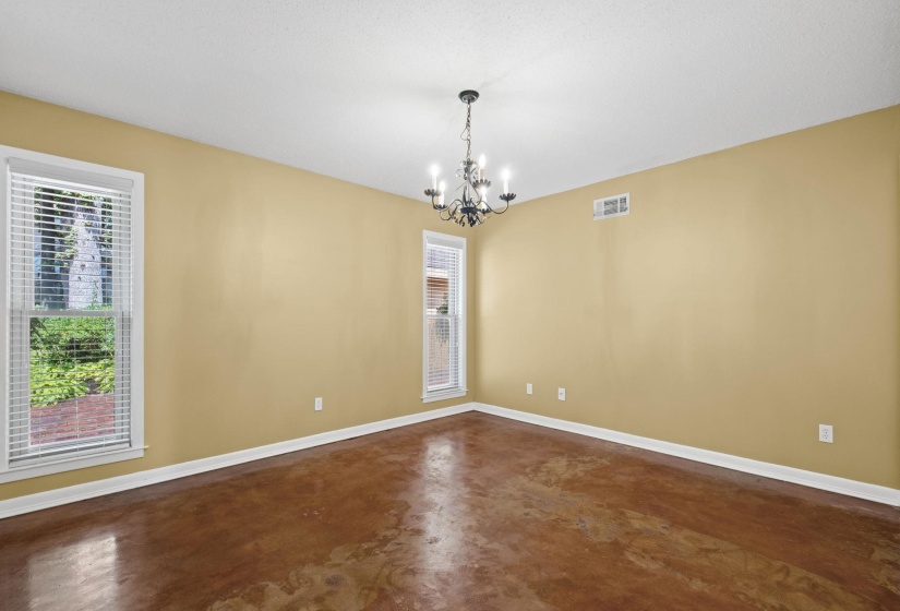 2174 MONTEGO DR, Memphis, Tennessee 38016, 4 Bedroom Bedrooms, 9 Room Rooms,2.1 BathroomBathrooms,Residential,For Sale,MONTEGO,0,10228493