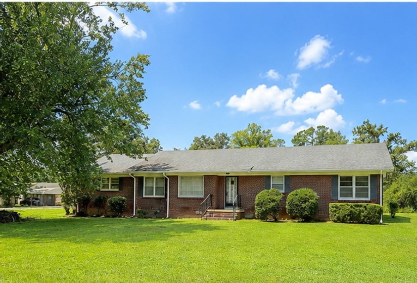 407 MAIN ST, Middleton, Tennessee 38052, 3 Bedroom Bedrooms, 10 Room Rooms,2 BathroomBathrooms,Residential,For Sale,MAIN,0,10228512