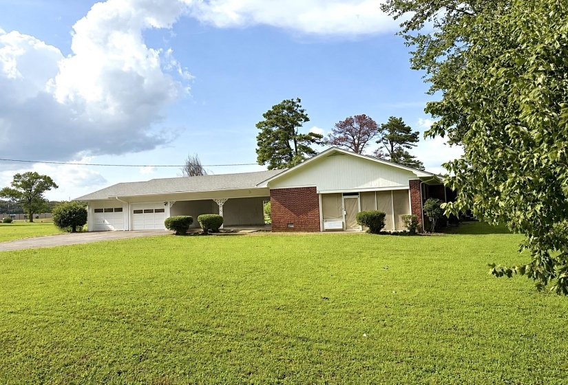 407 MAIN ST, Middleton, Tennessee 38052, 3 Bedroom Bedrooms, 10 Room Rooms,2 BathroomBathrooms,Residential,For Sale,MAIN,0,10228512