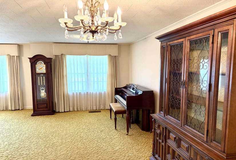 407 MAIN ST, Middleton, Tennessee 38052, 3 Bedroom Bedrooms, 10 Room Rooms,2 BathroomBathrooms,Residential,For Sale,MAIN,0,10228512
