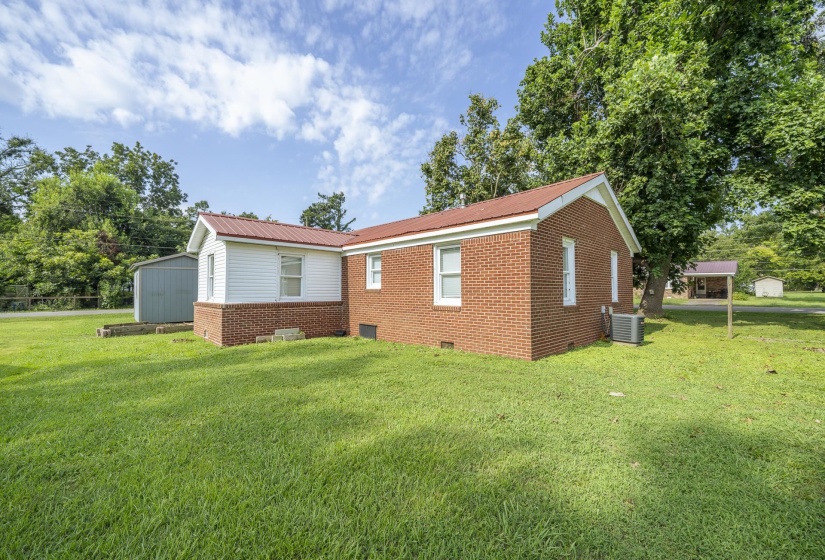 435 BELMONT ST, Savannah, Tennessee 38372-2893, 3 Bedroom Bedrooms, 7 Room Rooms,1 BathroomBathrooms,Residential,For Sale,BELMONT,0,10228525