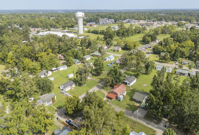 435 BELMONT ST, Savannah, Tennessee 38372-2893, 3 Bedroom Bedrooms, 7 Room Rooms,1 BathroomBathrooms,Residential,For Sale,BELMONT,0,10228525
