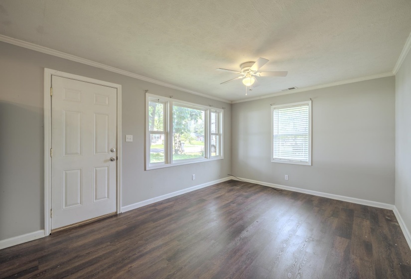 435 BELMONT ST, Savannah, Tennessee 38372-2893, 3 Bedroom Bedrooms, 7 Room Rooms,1 BathroomBathrooms,Residential,For Sale,BELMONT,0,10228525