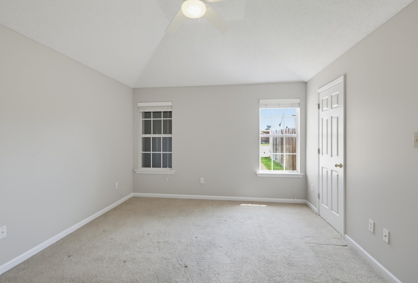 6883 WRIGLEY DR, Cordova, Tennessee 38018, 3 Bedroom Bedrooms, 7 Room Rooms,2 BathroomBathrooms,Residential,For Sale,WRIGLEY,0,10228537
