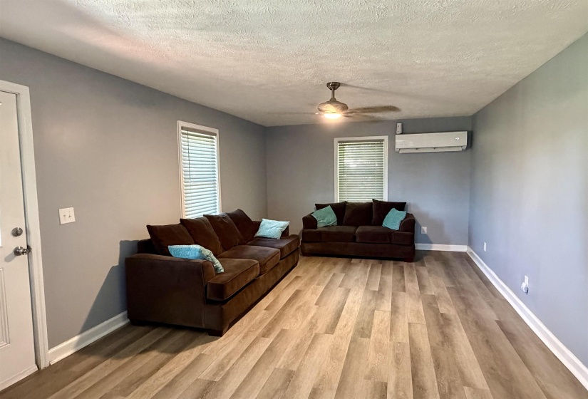 8022 45 HWY, Ramer, Tennessee 38367-5221, 2 Bedroom Bedrooms, 5 Room Rooms,1 BathroomBathrooms,Residential,For Sale,45,0,10228539