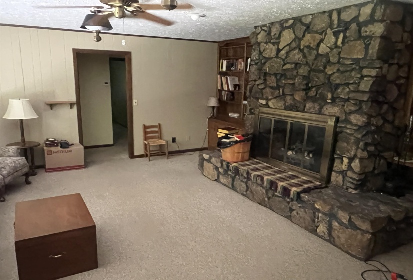 1250 CLIFFT RD, Bolivar, Tennessee 38008, 3 Bedroom Bedrooms, 7 Room Rooms,2.1 BathroomBathrooms,Residential,For Sale,CLIFFT,0,10228541