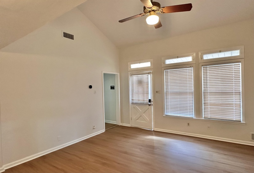 171 MARNE ST, Memphis, Tennessee 38111, 3 Bedroom Bedrooms, 6 Room Rooms,2 BathroomBathrooms,Residential,For Sale,MARNE,0,10228542