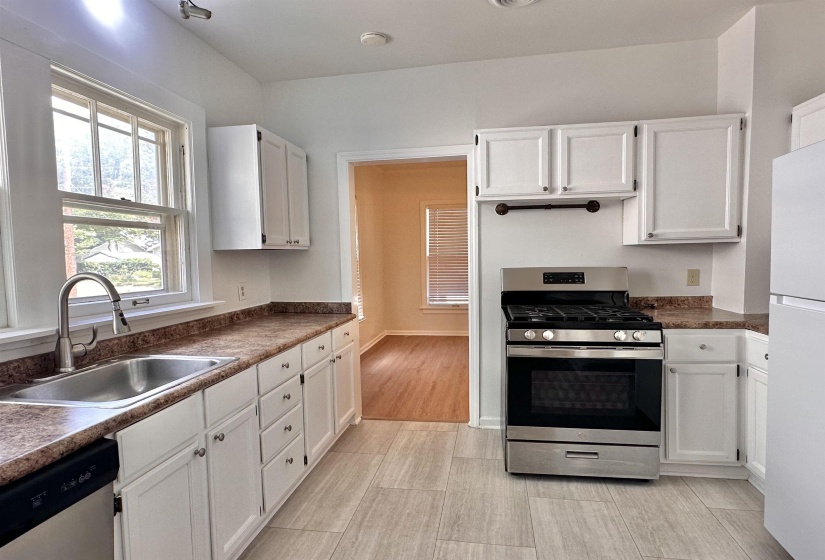 171 MARNE ST, Memphis, Tennessee 38111, 3 Bedroom Bedrooms, 6 Room Rooms,2 BathroomBathrooms,Residential,For Sale,MARNE,0,10228542