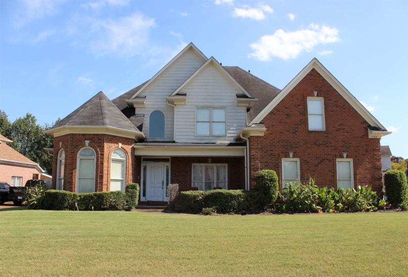 1704 BELLEDEER DR, Cordova, Tennessee 38016, 4 Bedroom Bedrooms, 8 Room Rooms,2.1 BathroomBathrooms,Residential,For Sale,BELLEDEER,0,10228548