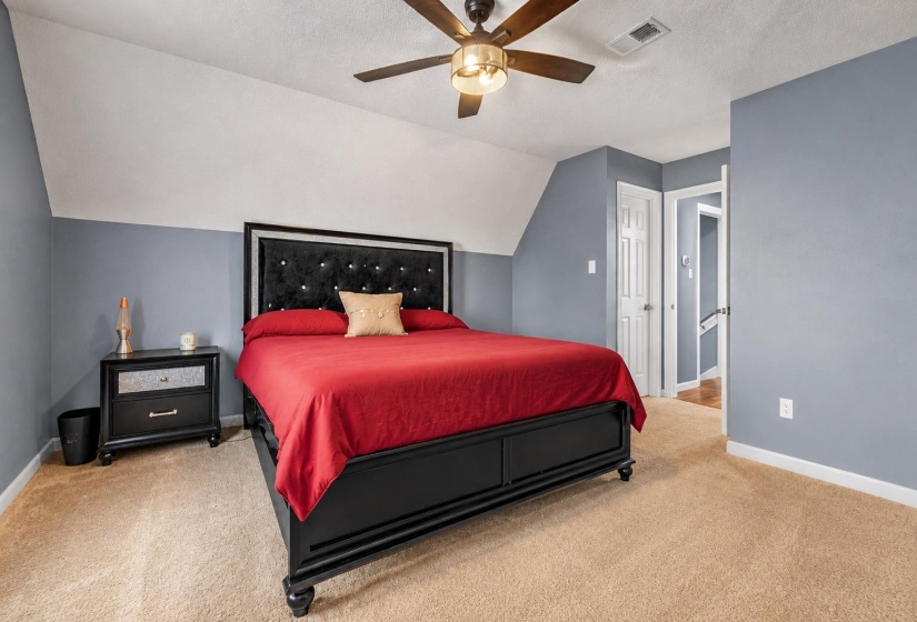 334 BROOK RIDGE DR, Memphis, Tennessee 38018, 5 Bedroom Bedrooms, 8 Room Rooms,3.1 BathroomBathrooms,Residential,For Sale,BROOK RIDGE,0,10228552