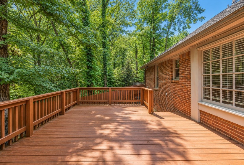 334 BROOK RIDGE DR, Memphis, Tennessee 38018, 5 Bedroom Bedrooms, 8 Room Rooms,3.1 BathroomBathrooms,Residential,For Sale,BROOK RIDGE,0,10228552