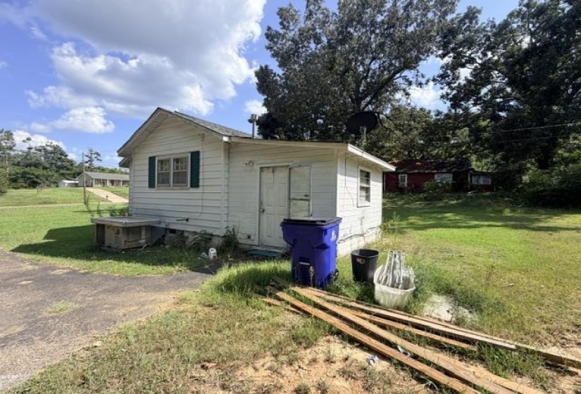 623 CRAVENS RD, Savannah, Tennessee 38372, 2 Bedroom Bedrooms, 6 Room Rooms,1 BathroomBathrooms,Residential,For Sale,CRAVENS,0,10228561