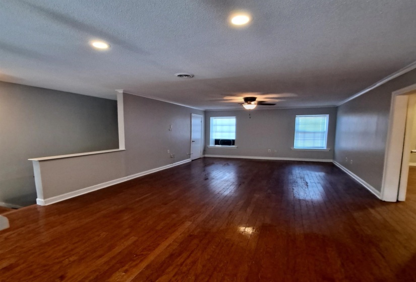 3243 THIRTEEN COLONY MALL, Memphis, Tennessee 38115, 3 Bedroom Bedrooms, 6 Room Rooms,2 BathroomBathrooms,Residential,For Sale,THIRTEEN COLONY,0,10228563