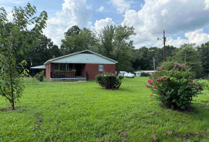 2966 HILLVILLE LOOP, Whiteville, Tennessee 38075-6462, 2 Bedroom Bedrooms, 6 Room Rooms,1 BathroomBathrooms,Residential,For Sale,HILLVILLE,0,10228566