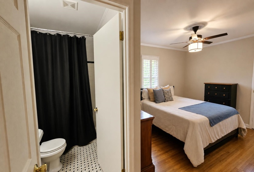 296 WHITE STATION RD, Memphis, Tennessee 38117, 3 Bedroom Bedrooms, 6 Room Rooms,2 BathroomBathrooms,Residential,For Sale,WHITE STATION,0,10228568