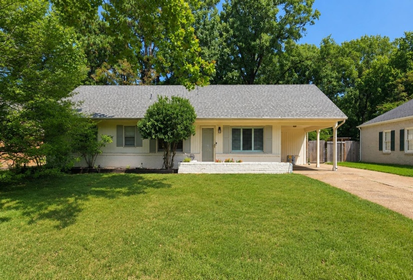 296 WHITE STATION RD, Memphis, Tennessee 38117, 3 Bedroom Bedrooms, 6 Room Rooms,2 BathroomBathrooms,Residential,For Sale,WHITE STATION,0,10228568