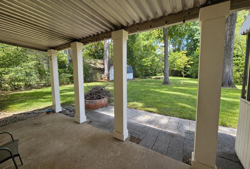 296 WHITE STATION RD, Memphis, Tennessee 38117, 3 Bedroom Bedrooms, 6 Room Rooms,2 BathroomBathrooms,Residential,For Sale,WHITE STATION,0,10228568