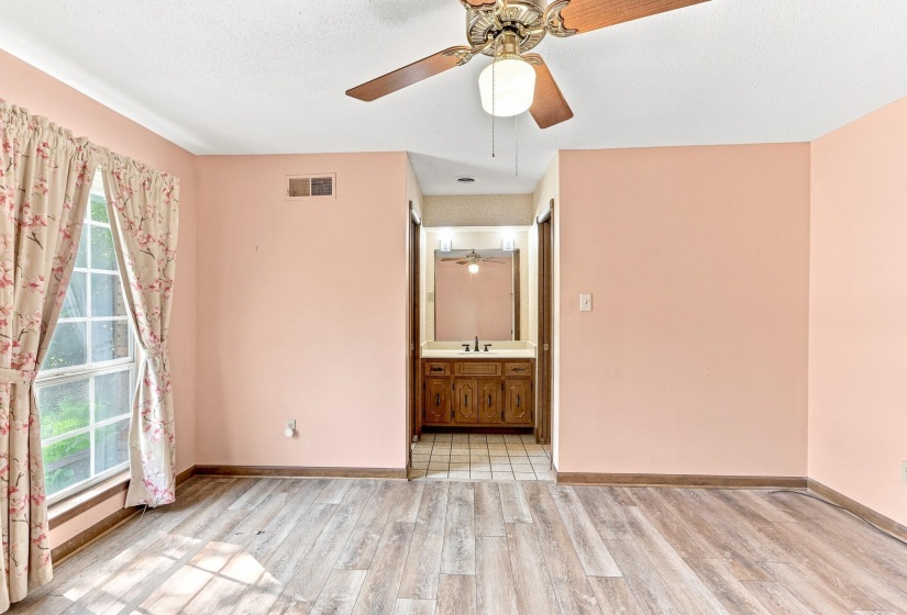 3253 SYCAMORE VIEW RD, Bartlett, Tennessee 38134, 3 Bedroom Bedrooms, 11 Room Rooms,2 BathroomBathrooms,Residential,For Sale,SYCAMORE VIEW,0,10228569