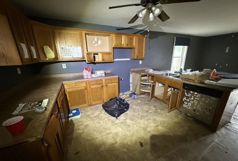 3794 LUCY RD, Millington, Tennessee 38053, 4 Bedroom Bedrooms, 6 Room Rooms,2 BathroomBathrooms,Residential,For Sale,LUCY,0,10228571
