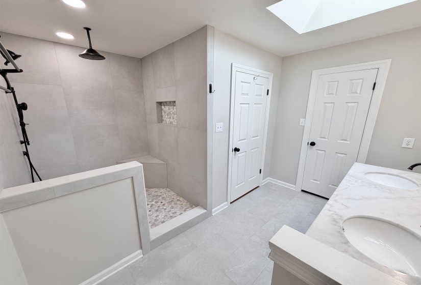 474 QUAIL CREST DR, Collierville, Tennessee 38017, 5 Bedroom Bedrooms, 10 Room Rooms,3 BathroomBathrooms,Residential,For Sale,QUAIL CREST,0,10228572