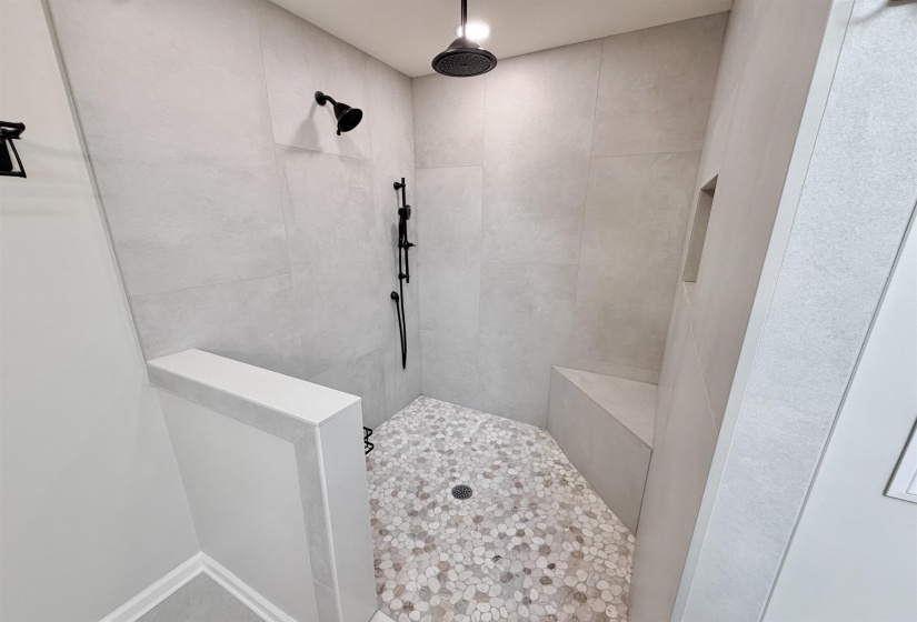 474 QUAIL CREST DR, Collierville, Tennessee 38017, 5 Bedroom Bedrooms, 10 Room Rooms,3 BathroomBathrooms,Residential,For Sale,QUAIL CREST,0,10228572
