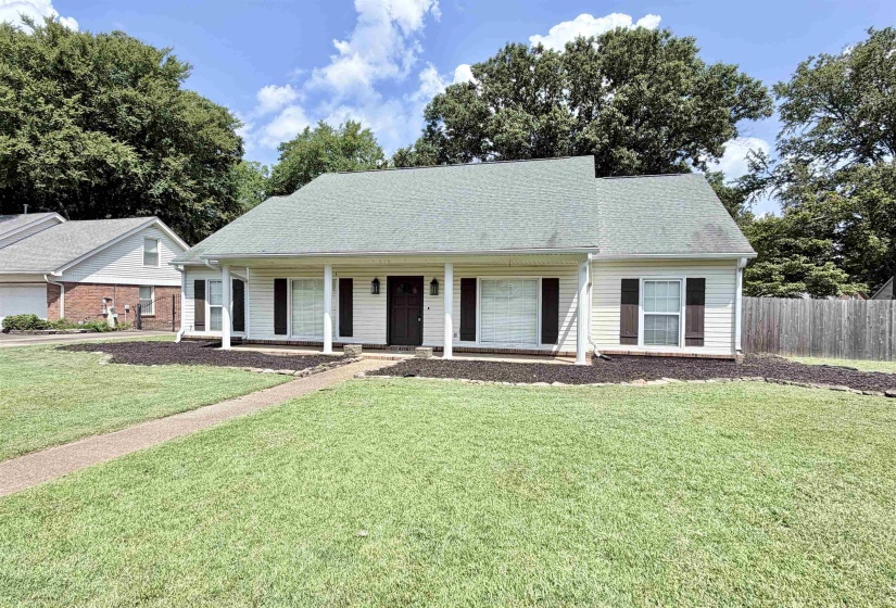 474 QUAIL CREST DR, Collierville, Tennessee 38017, 5 Bedroom Bedrooms, 10 Room Rooms,3 BathroomBathrooms,Residential,For Sale,QUAIL CREST,0,10228572