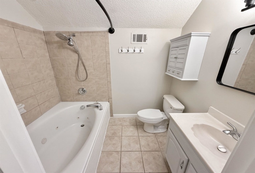 474 QUAIL CREST DR, Collierville, Tennessee 38017, 5 Bedroom Bedrooms, 10 Room Rooms,3 BathroomBathrooms,Residential,For Sale,QUAIL CREST,0,10228572