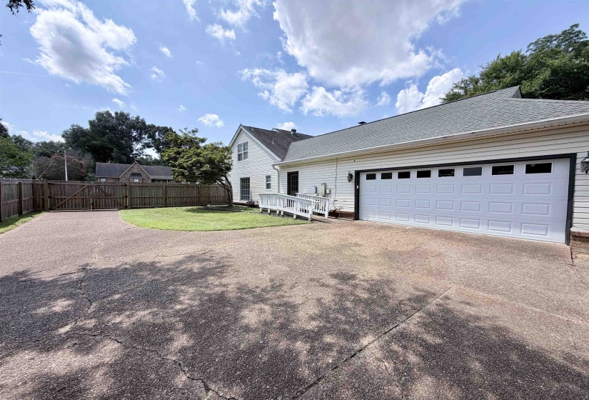 474 QUAIL CREST DR, Collierville, Tennessee 38017, 5 Bedroom Bedrooms, 10 Room Rooms,3 BathroomBathrooms,Residential,For Sale,QUAIL CREST,0,10228572