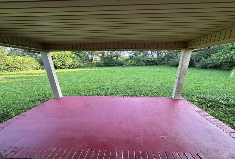 320 CEDAR COVE LN, Savannah, Tennessee 38372, 3 Bedroom Bedrooms, 8 Room Rooms,2 BathroomBathrooms,Residential,For Sale,CEDAR COVE,0,10228575