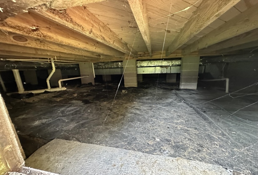 320 CEDAR COVE LN, Savannah, Tennessee 38372, 3 Bedroom Bedrooms, 8 Room Rooms,2 BathroomBathrooms,Residential,For Sale,CEDAR COVE,0,10228575