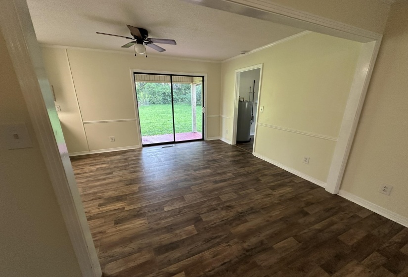 320 CEDAR COVE LN, Savannah, Tennessee 38372, 3 Bedroom Bedrooms, 8 Room Rooms,2 BathroomBathrooms,Residential,For Sale,CEDAR COVE,0,10228575