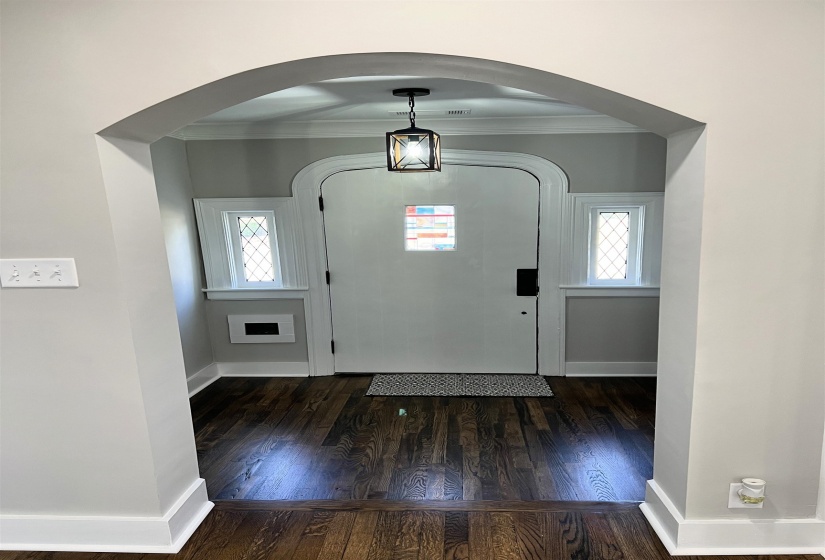 2115 HALLWOOD DR, Memphis, Tennessee 38107, 3 Bedroom Bedrooms, 9 Room Rooms,2 BathroomBathrooms,Residential,For Sale,HALLWOOD,0,10228576