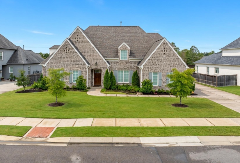 1272 PERCHERON PASS, Collierville, Tennessee 38017, 5 Bedroom Bedrooms, 10 Room Rooms,5.1 BathroomBathrooms,Residential,For Sale,PERCHERON,0,10228578