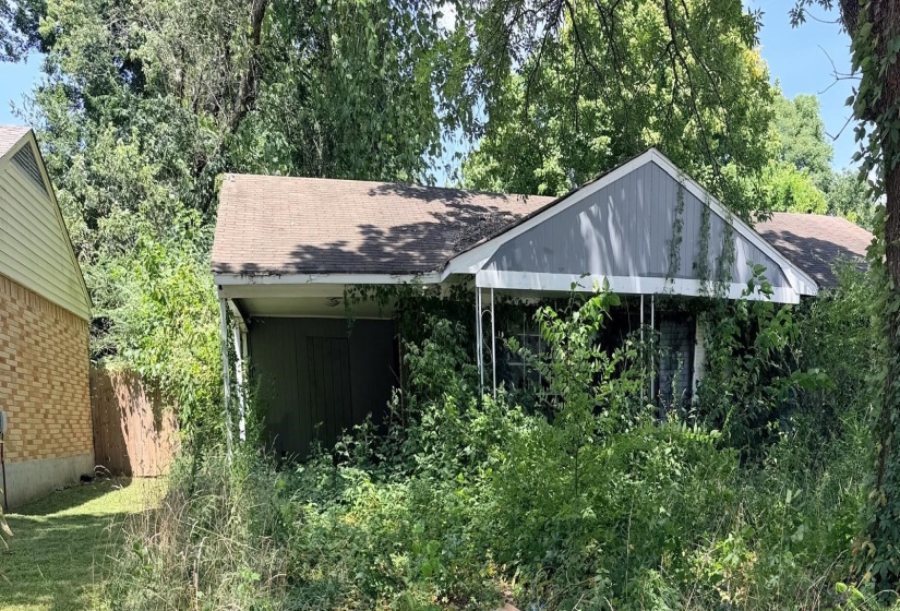 844 BRANDYWINE BLVD, Unincorporated, Tennessee 38127, 3 Bedroom Bedrooms, 5 Room Rooms,1 BathroomBathrooms,Residential,For Sale,BRANDYWINE,0,10228579