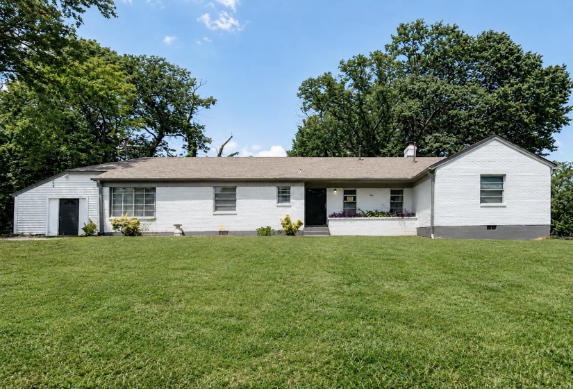 964 WINCHESTER RD, Memphis, Tennessee 38116, 4 Bedroom Bedrooms, 7 Room Rooms,2 BathroomBathrooms,Residential,For Sale,WINCHESTER,0,10228582