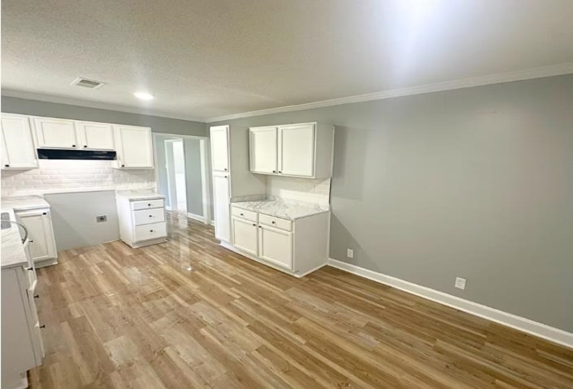 964 WINCHESTER RD, Memphis, Tennessee 38116, 4 Bedroom Bedrooms, 7 Room Rooms,2 BathroomBathrooms,Residential,For Sale,WINCHESTER,0,10228582