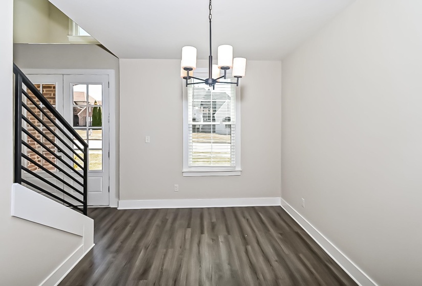 156 HERITAGE LAKE DR, Memphis, Tennessee 38109, 5 Bedroom Bedrooms, 14 Room Rooms,2.2 BathroomBathrooms,Residential,For Sale,HERITAGE LAKE,0,10228586